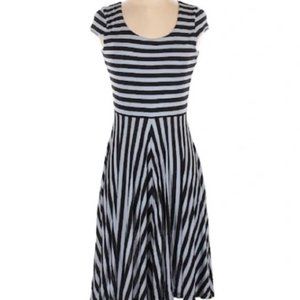 LOFT NWT Blue Striped Cap Sleeve Fit and Flare Swing Dress Women Size Medium